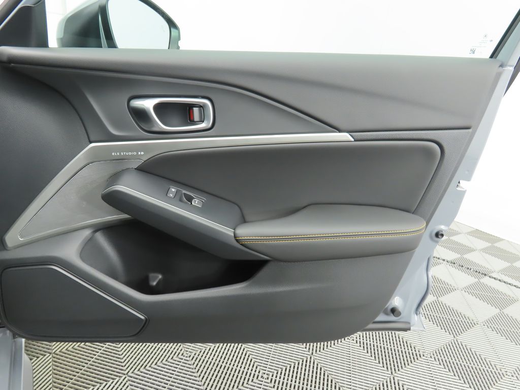 Thumbnail: 2026 Acura Integra - 25