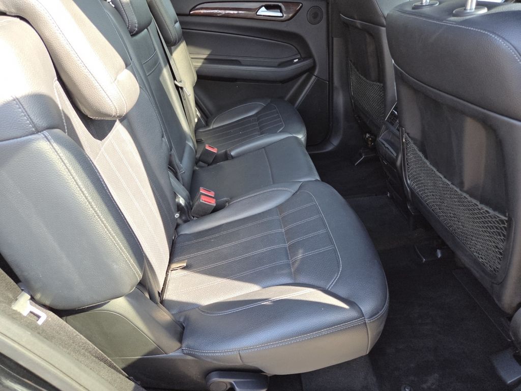 Used 2018 Black Mercedes-Benz GLS 450 image 28