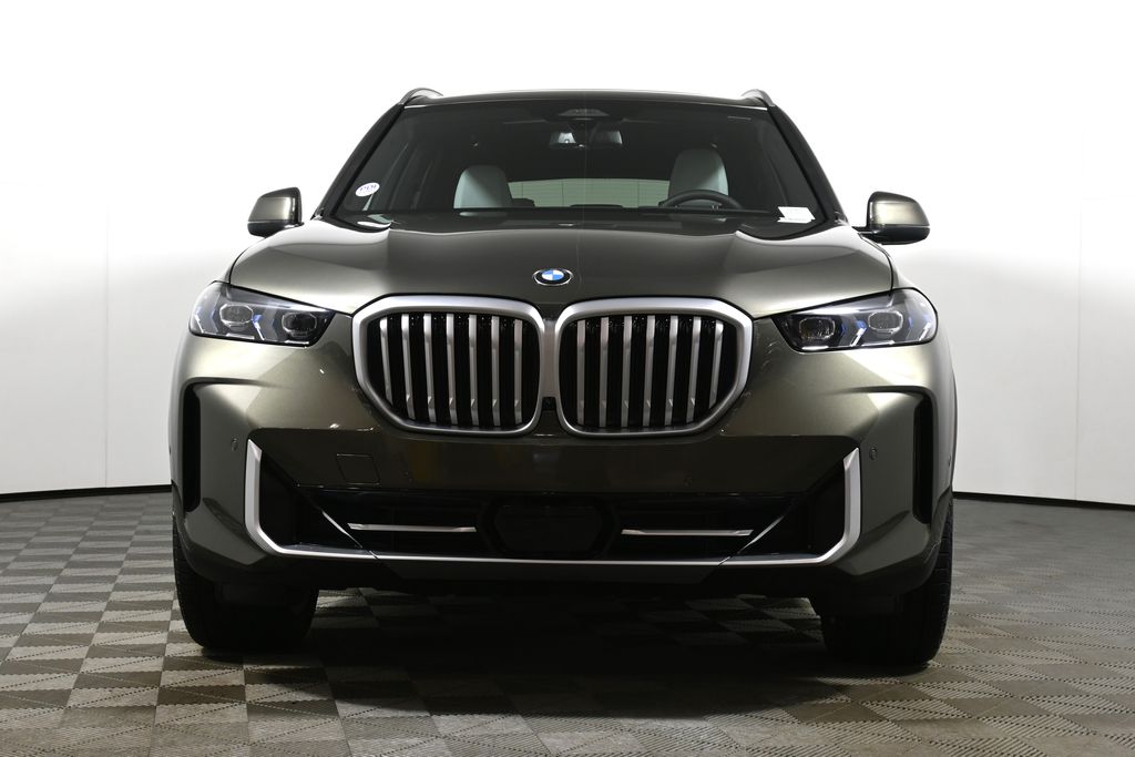 Thumbnail: 2026 BMW X5 - 10
