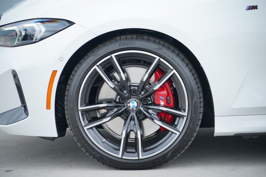 Thumbnail: 2026 BMW 3 Series - 5
