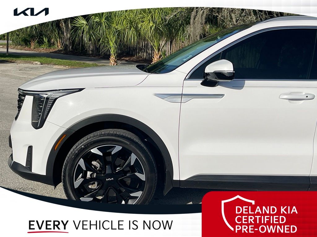 Used 2025 Kia Sorento SUV