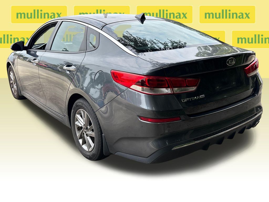 Certified Used 2020 Gray Kia LX image 9
