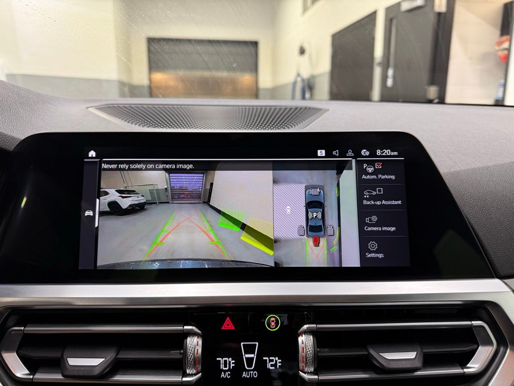 2021 BMW 3 Series 330i xDrive 16
