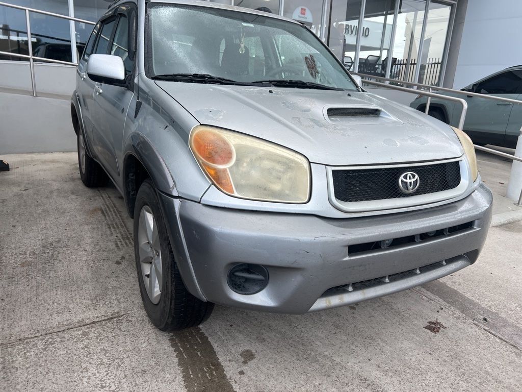 Thumbnail: 2005 Toyota RAV4 - 3