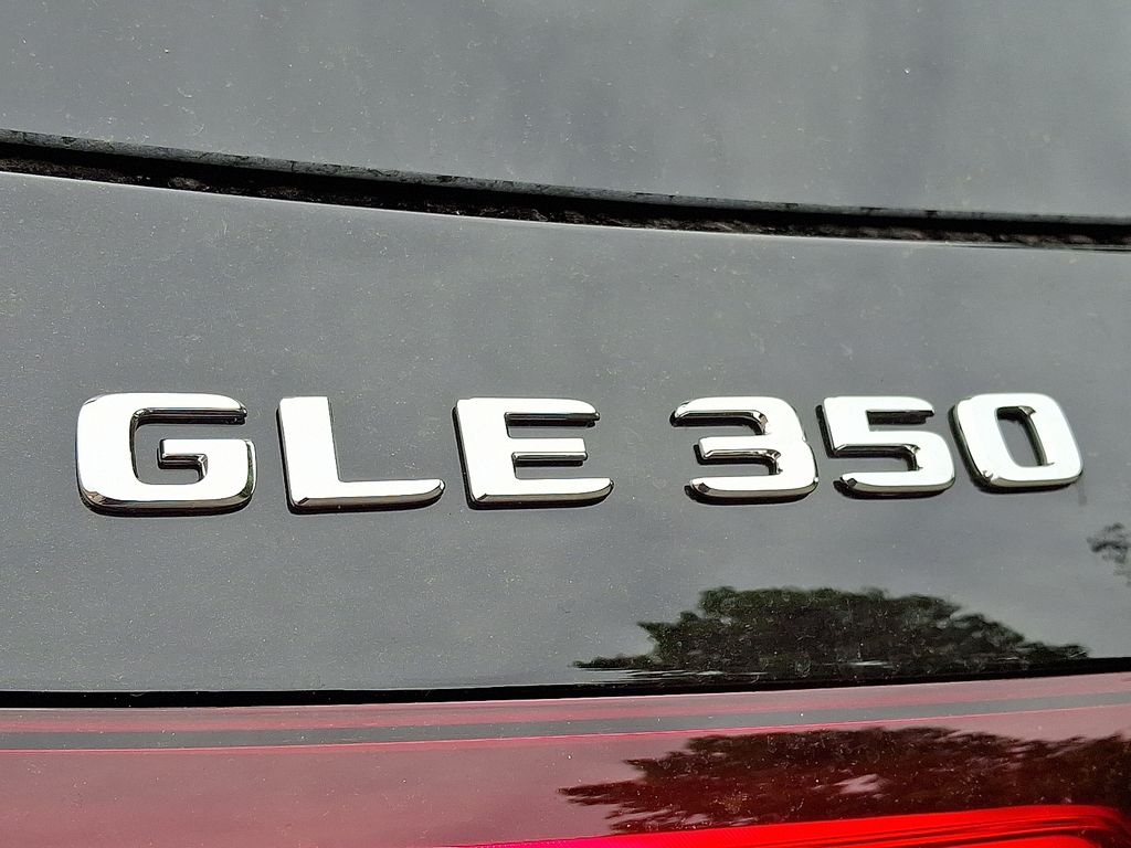 Thumbnail: 2026 Mercedes-Benz GLE - 21