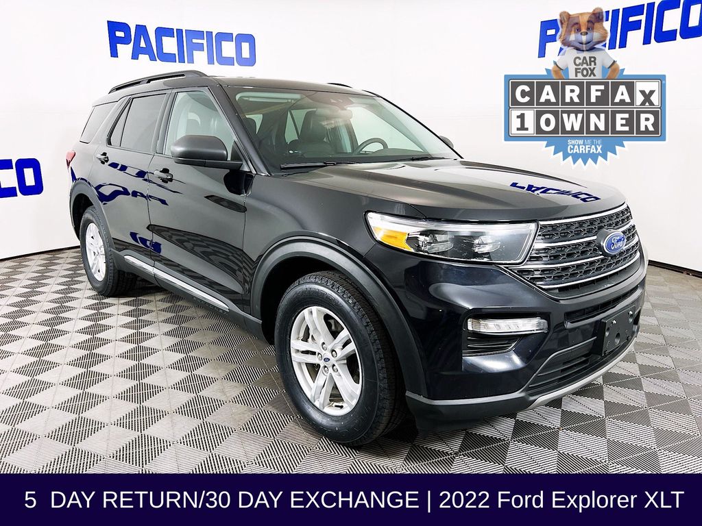 Black Metallic 2022 Ford Explorer XLT AWD SUV / Crossover All-Wheel Drive Automatic
