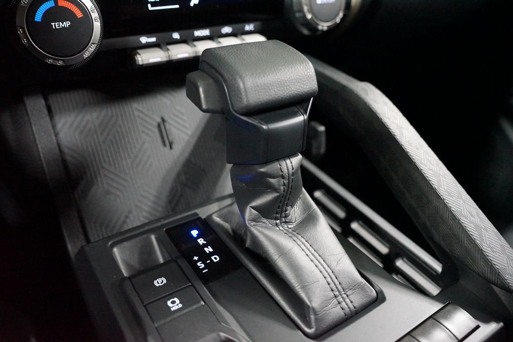 Thumbnail: 2024 Toyota Tacoma - 22