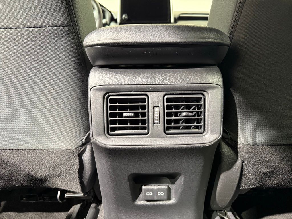 Thumbnail: 2024 Toyota RAV4 - 20