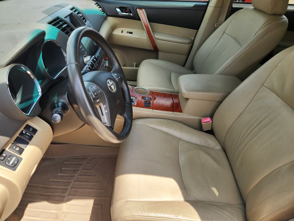 car-gallery-12