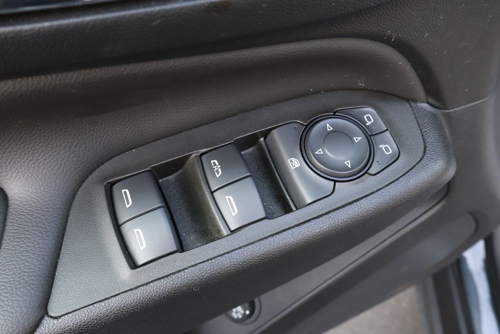 2023 Chevrolet Equinox LT 15