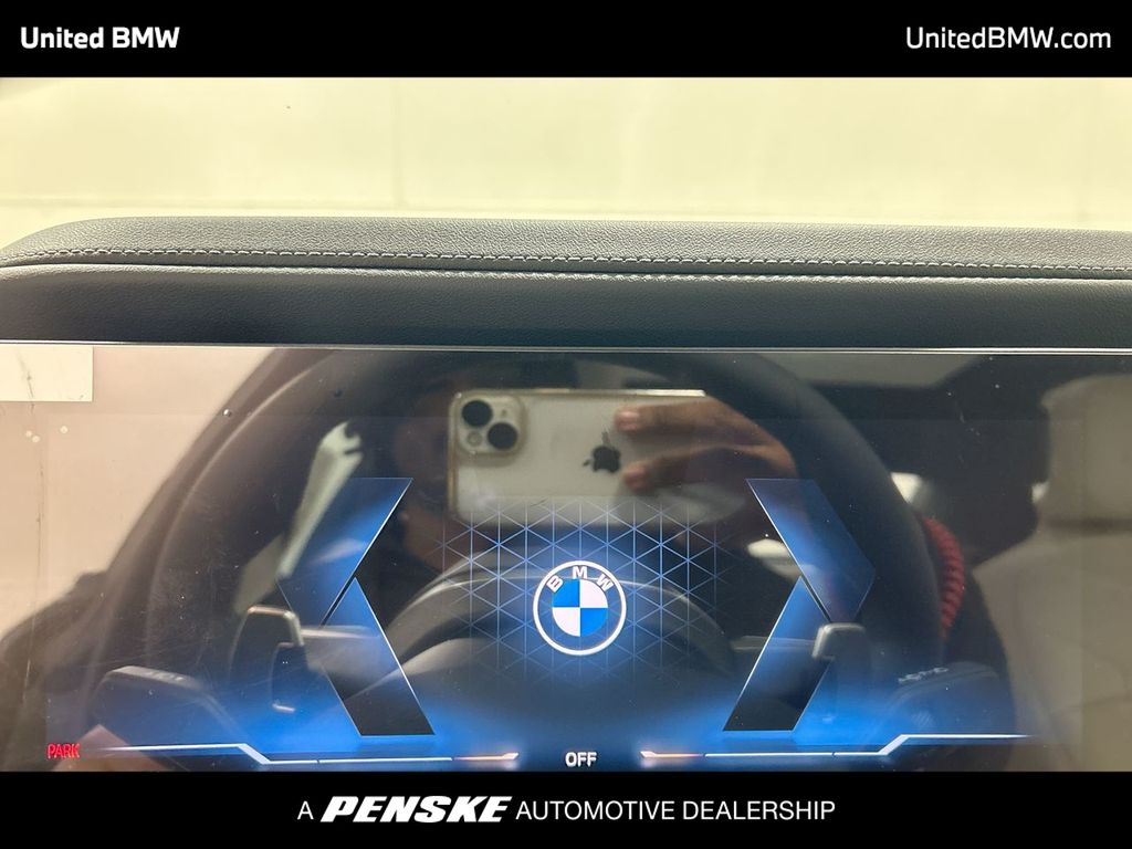 Thumbnail: 2025 BMW 7 Series - 15