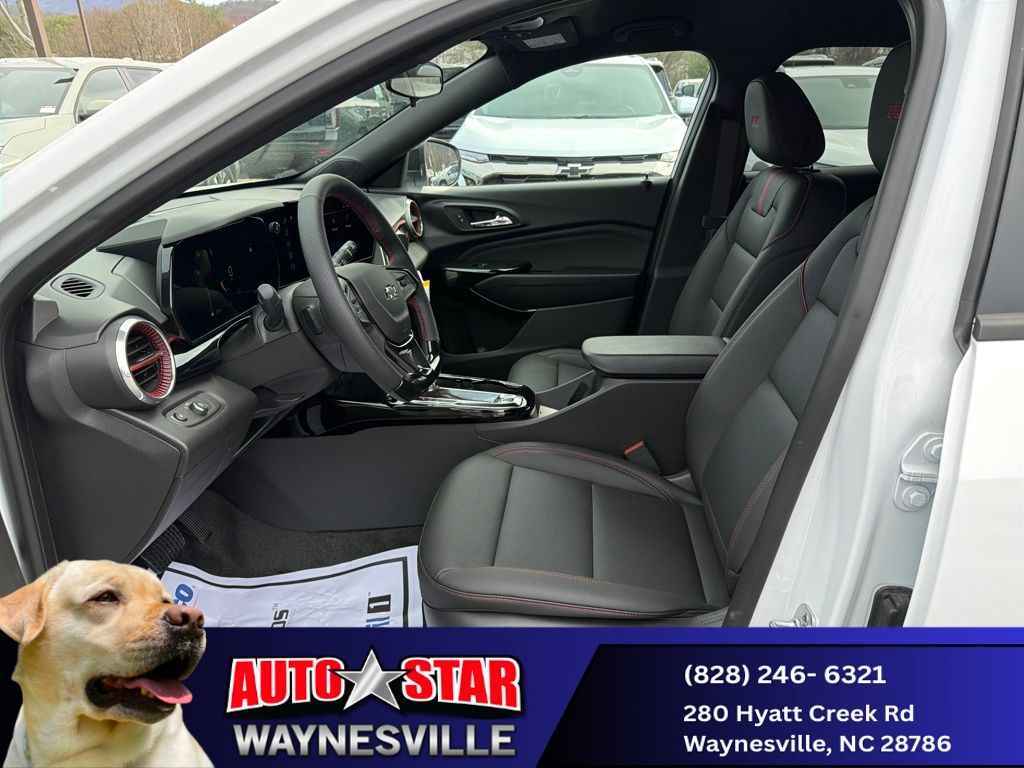 new 2025 Chevrolet Trax car, priced at $26,290