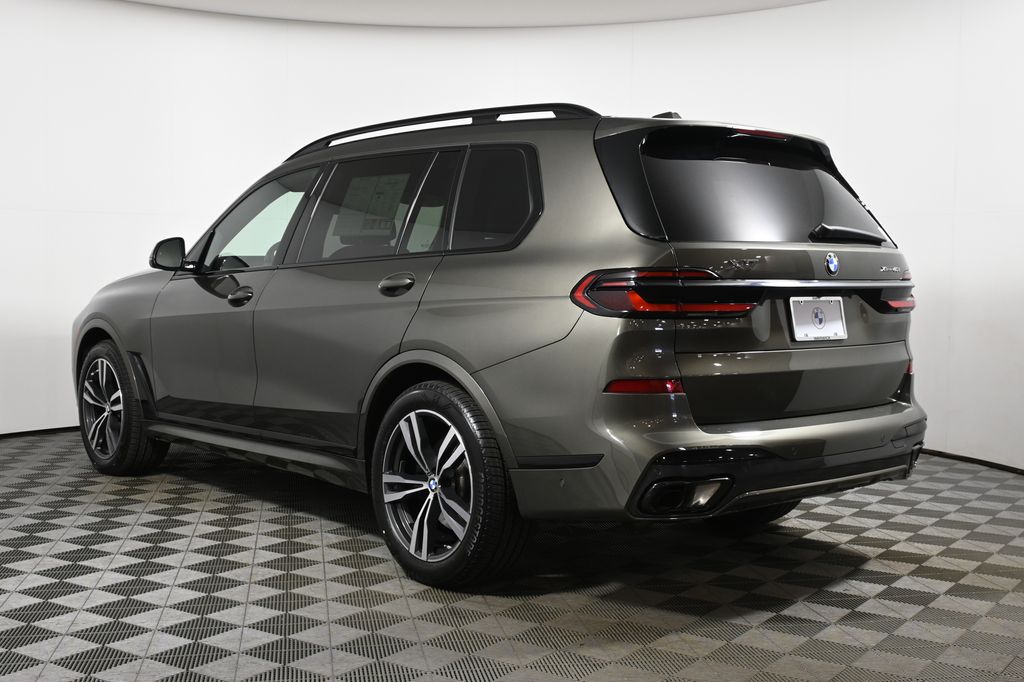 Thumbnail: 2025 BMW X7 - 5