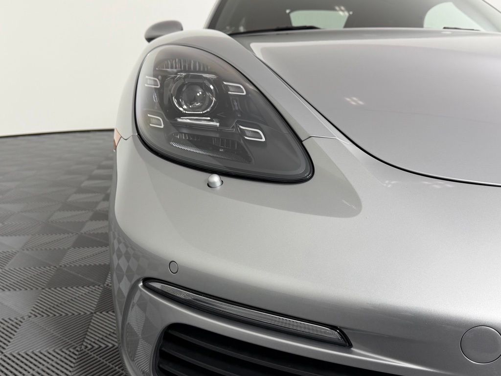 Thumbnail: 2025 Porsche 718 Boxster - 9