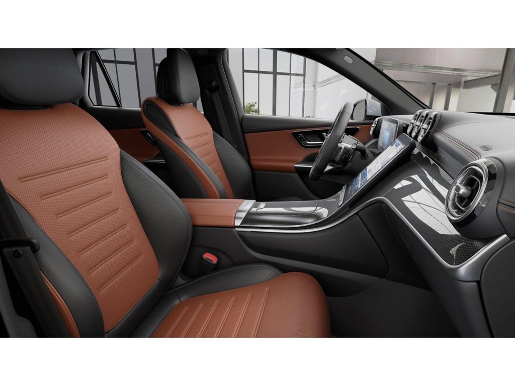 Thumbnail: 2025 Mercedes-Benz GLC - 4