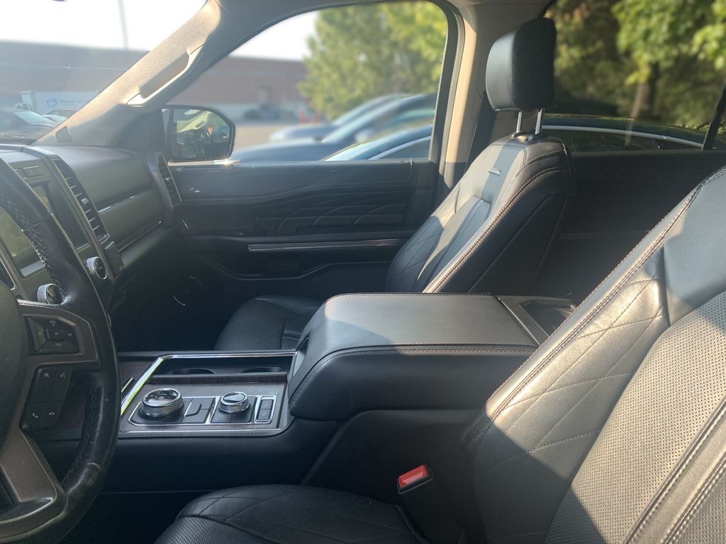 Thumbnail: 2019 Ford Expedition - 6