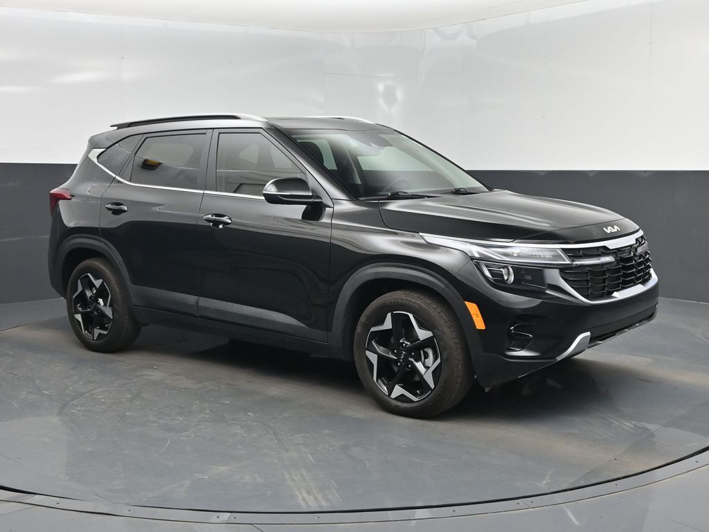 Fusion Black 2025 Kia Seltos EX FWD SUV / Crossover Front-Wheel Drive Continuously Variable Transmission