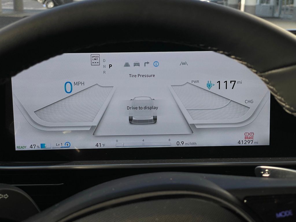 Thumbnail: 2023 Hyundai Ioniq 6 - 13