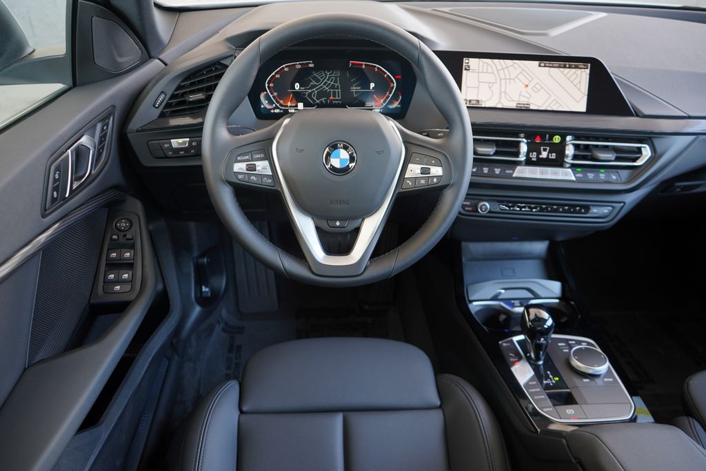 2024 BMW 2 Series 228i xDrive 15