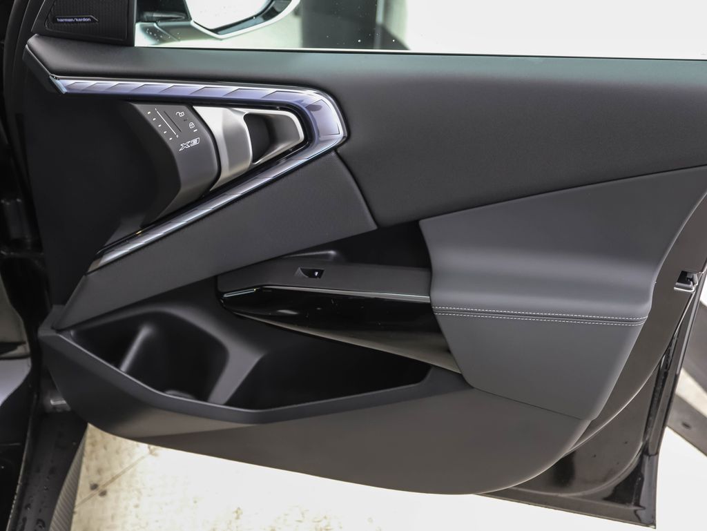 Thumbnail: 2026 BMW X3 - 27