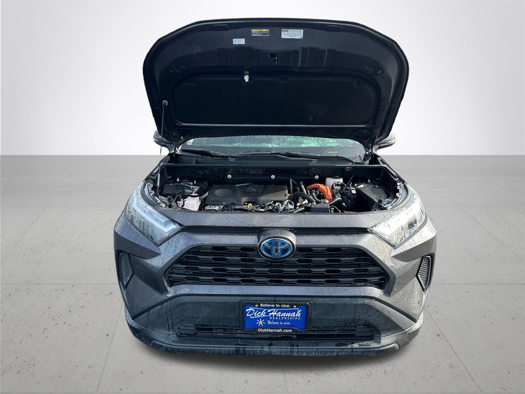 2024 Toyota RAV4 Hybrid LE