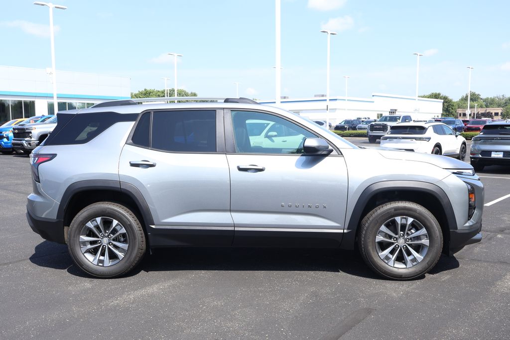 Thumbnail: 2026 Chevrolet Equinox - 9