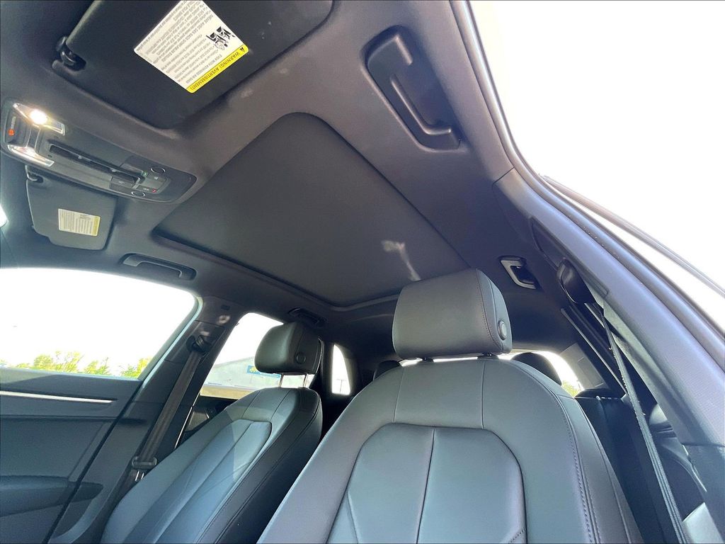 2025 Audi Q3 — photo 4
