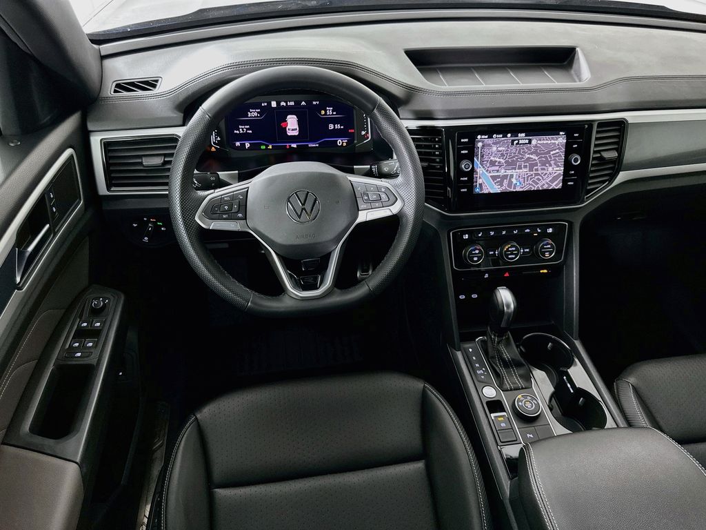 Thumbnail: 2023 Volkswagen Atlas - 22