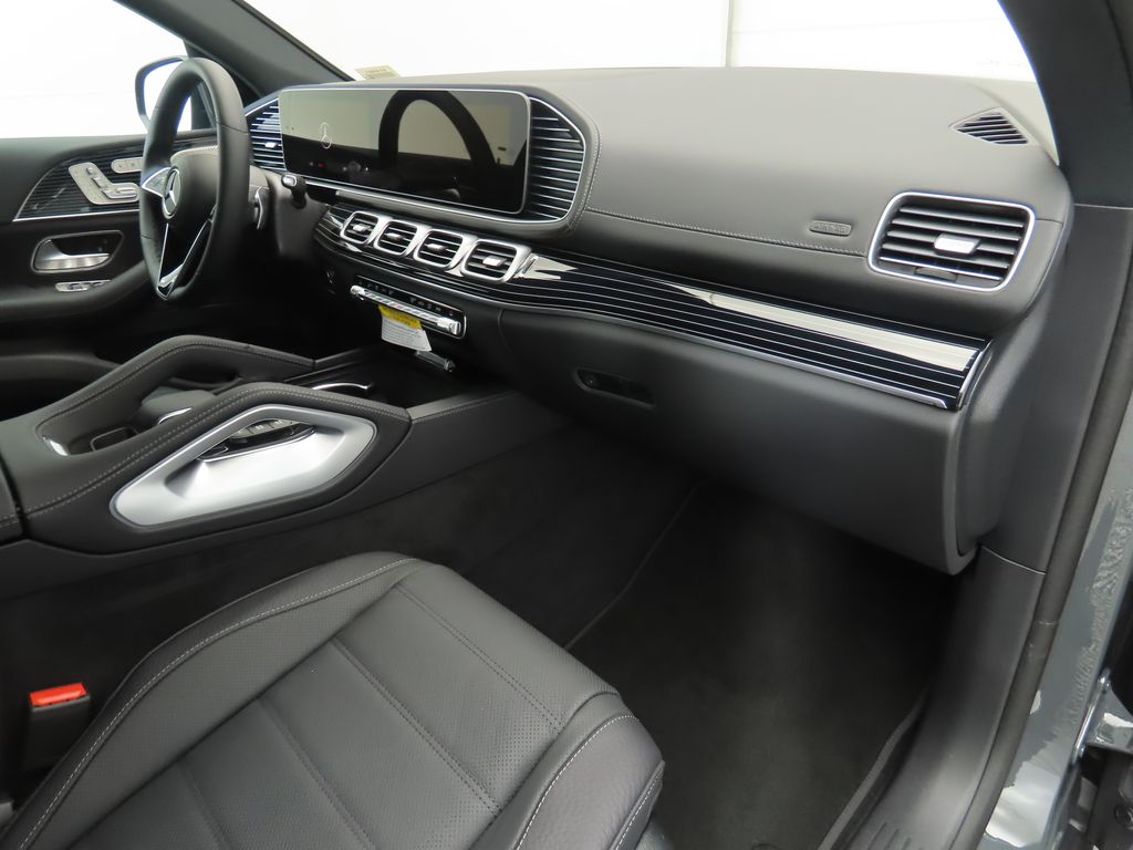 Thumbnail: 2026 Mercedes-Benz GLE - 19