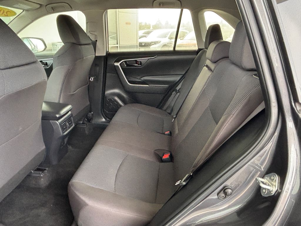 Thumbnail: 2024 Toyota RAV4 - 22