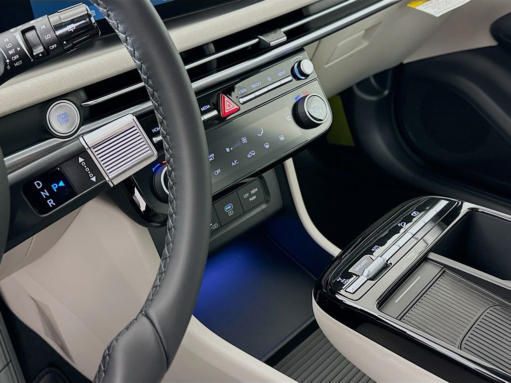 Thumbnail: 2026 Hyundai Tucson - 14