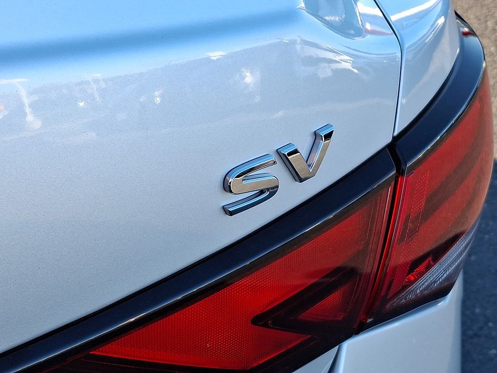 Thumbnail: 2020 Nissan Sentra - 31