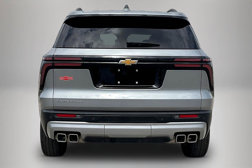 Used 2025 Chevrolet Traverse LT 4D Sport Utility