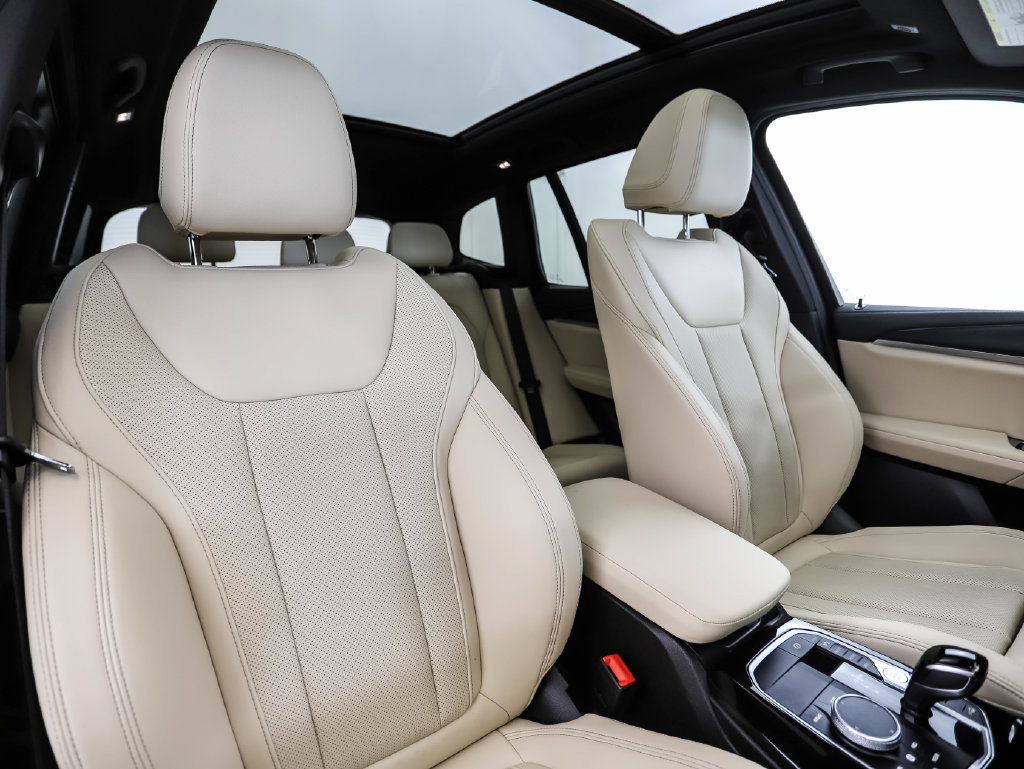 Thumbnail: 2024 BMW X3 - 32