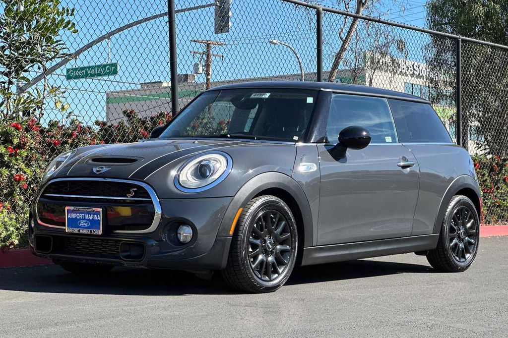 2017 MINI Cooper S Base 10