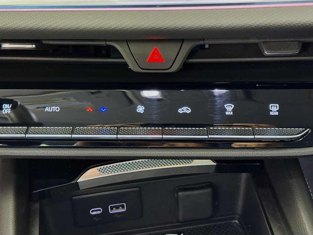 Used Car 2024 Buick Envision  Preferred For Sale Under $25,000 In Austin, Texas