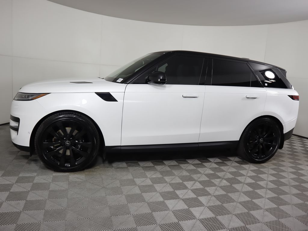 2024 Land Rover Range Rover Sport SE 9