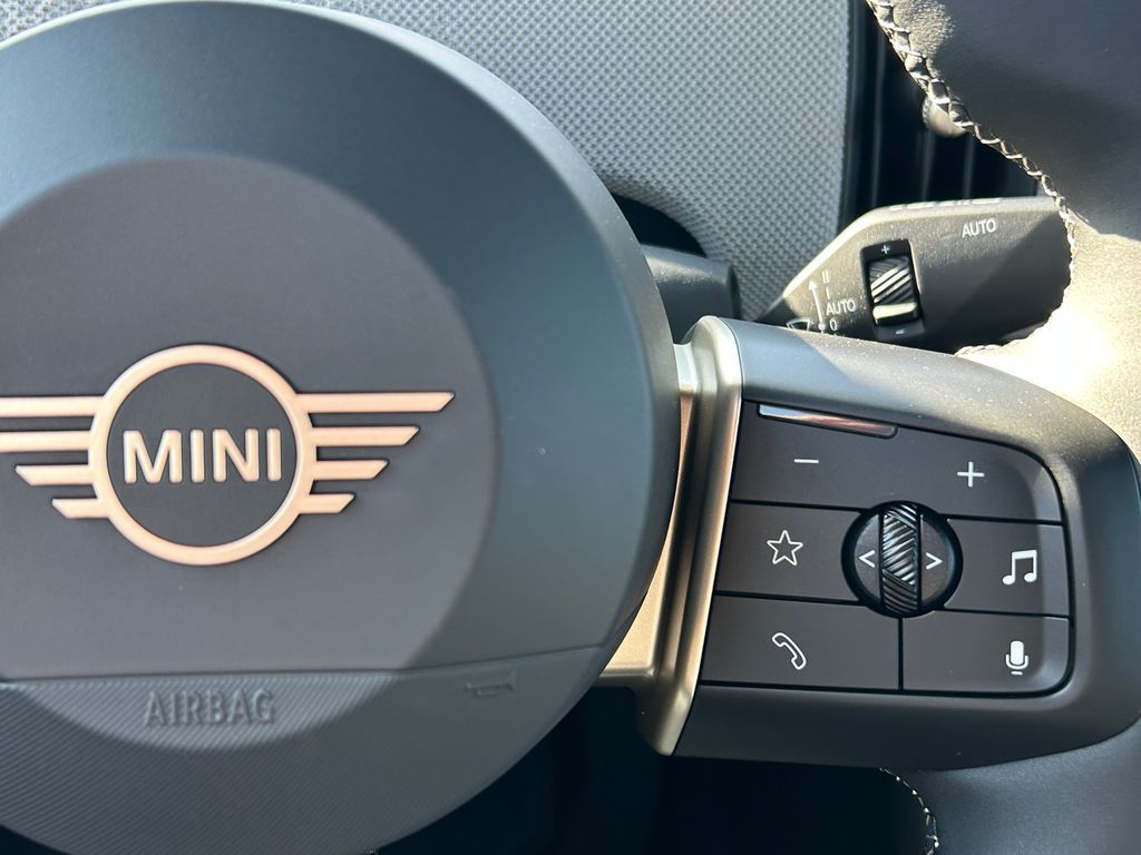 Thumbnail: 2026 MINI Cooper - 19