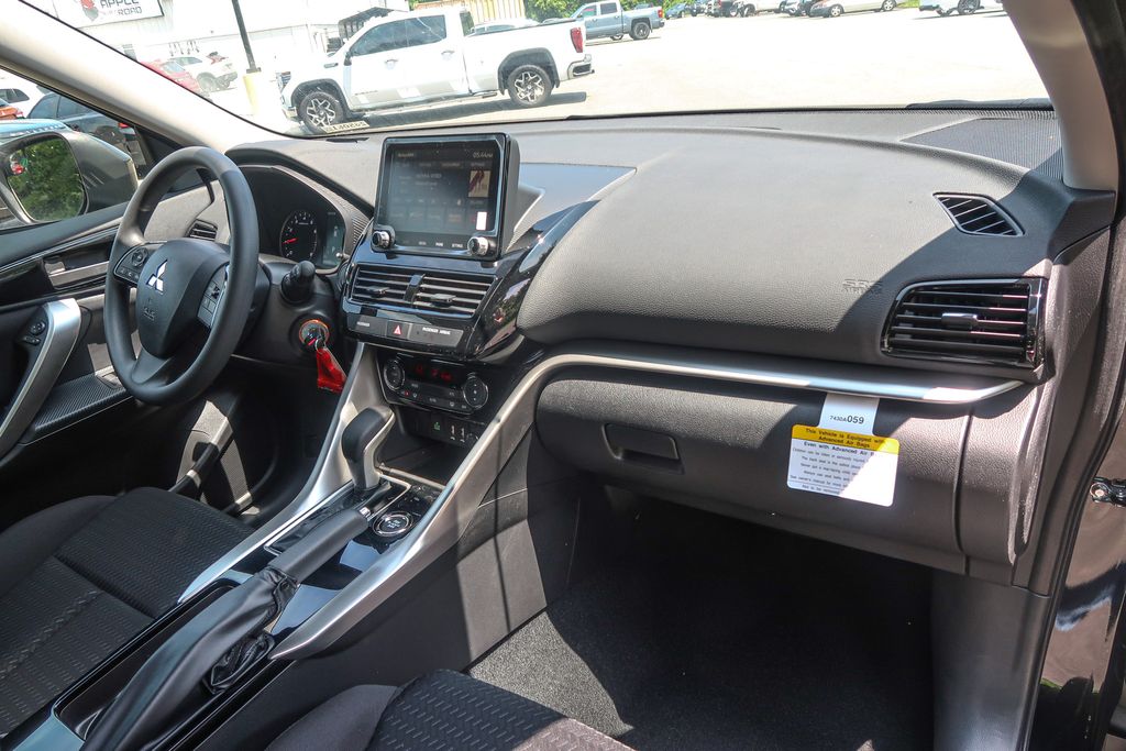 2026 Mitsubishi Eclipse Cross ES
