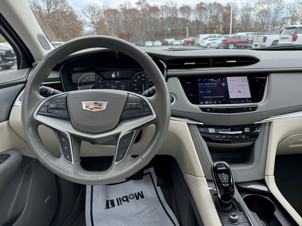 2024 Cadillac XT5 Premium Luxury 9