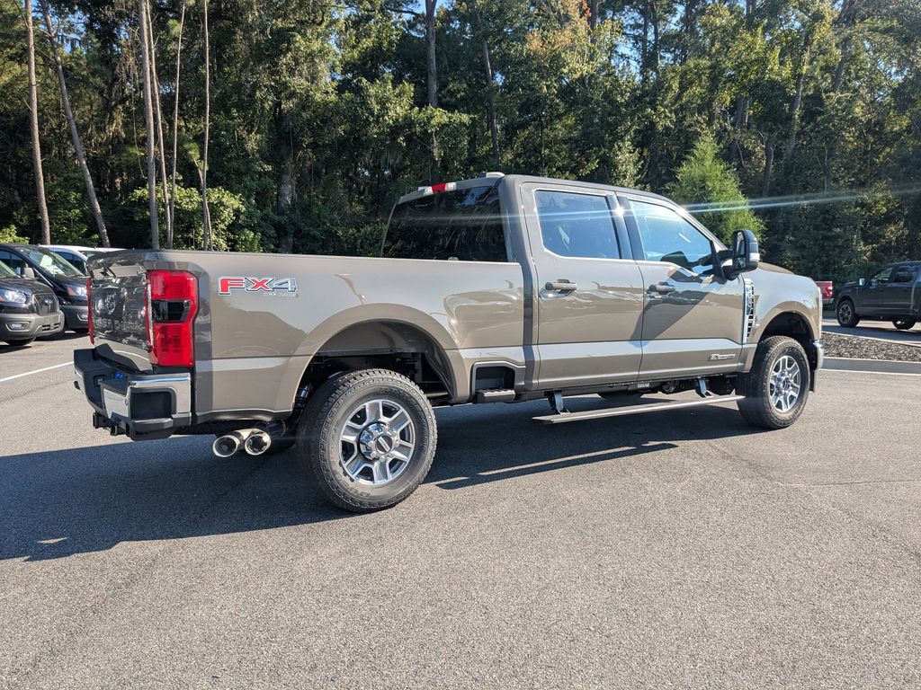 2026 Ford F-350 Super Duty Lariat