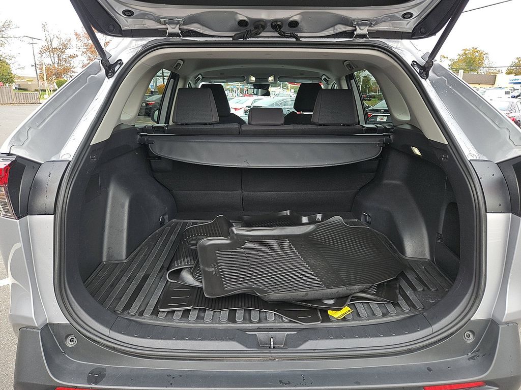 Thumbnail: 2023 Toyota RAV4 - 27