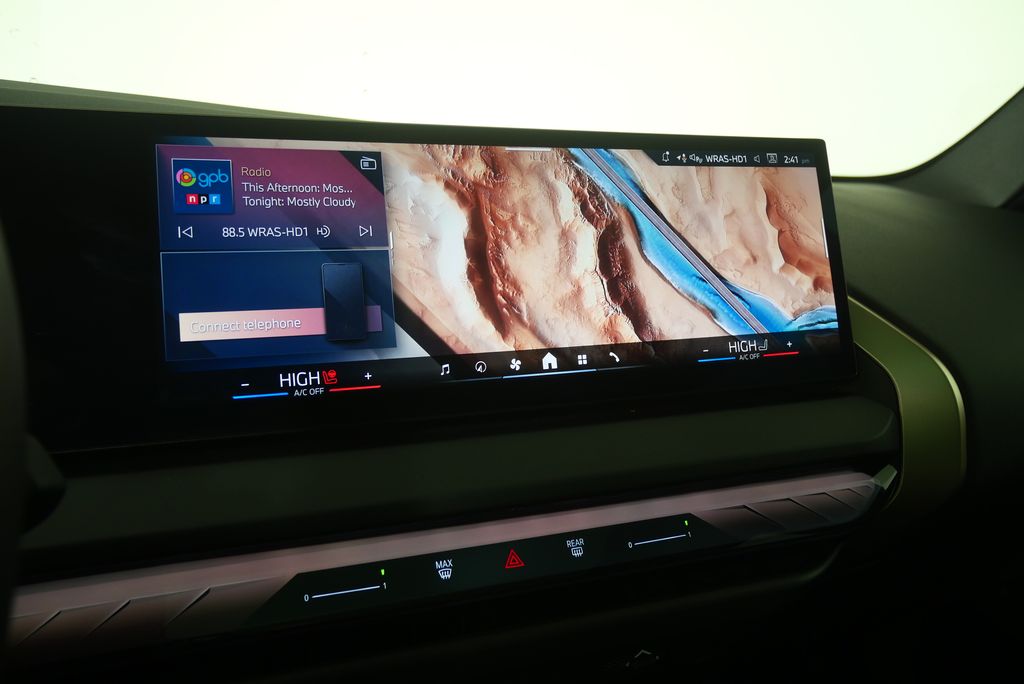 Thumbnail: 2025 BMW X3 - 22