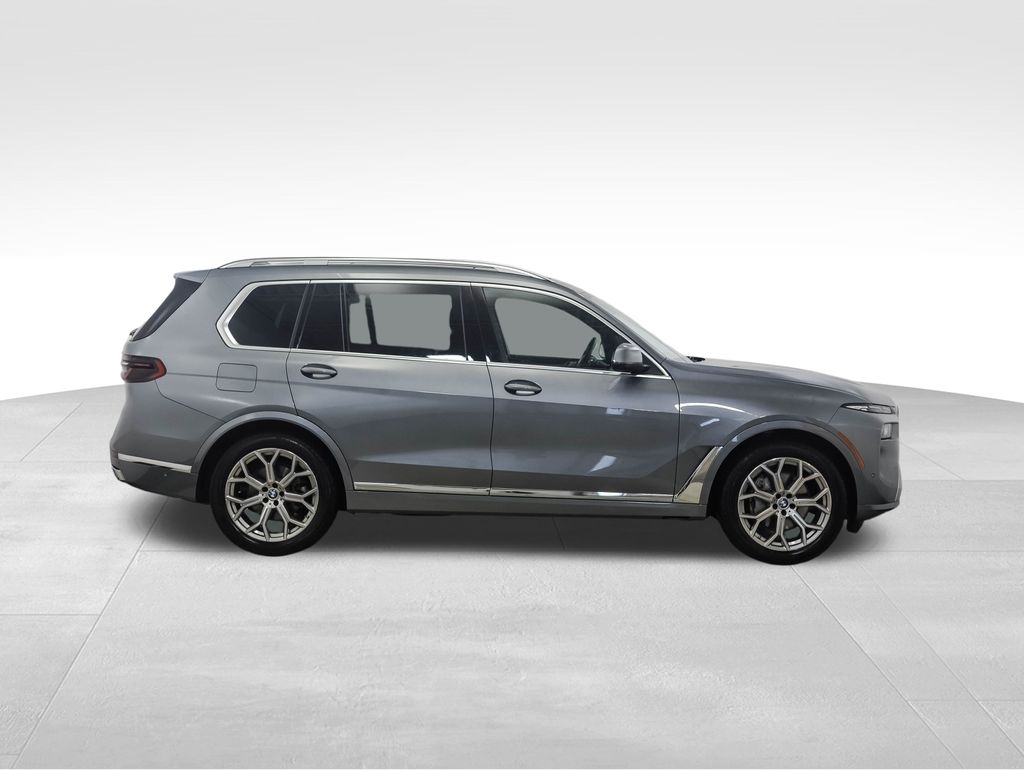 Thumbnail: 2023 BMW X7 - 6