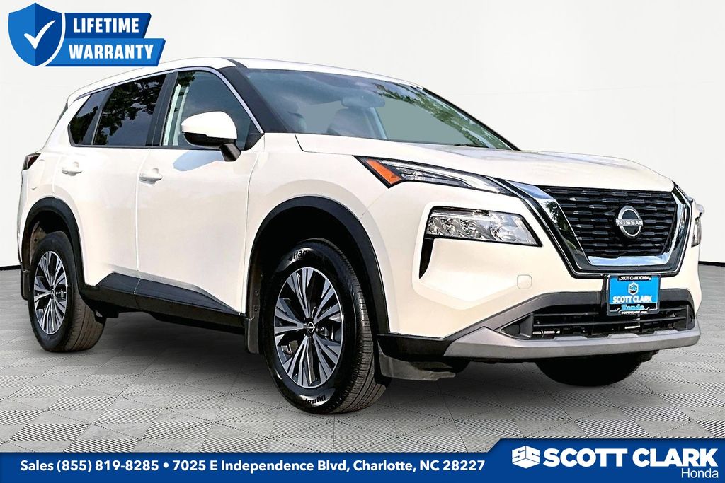 2022 Nissan Rogue SV