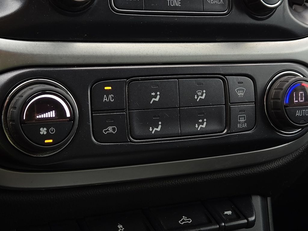 Used 2017 Chevrolet Colorado LT For Sale in Farmington, AR