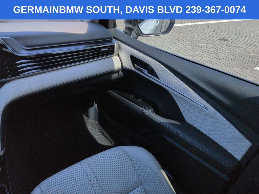 Used 2025 Beige Toyota XLE image 19