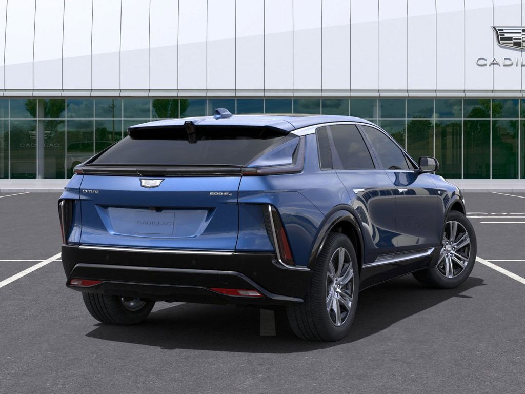 2024 Cadillac LYRIQ Tech 4