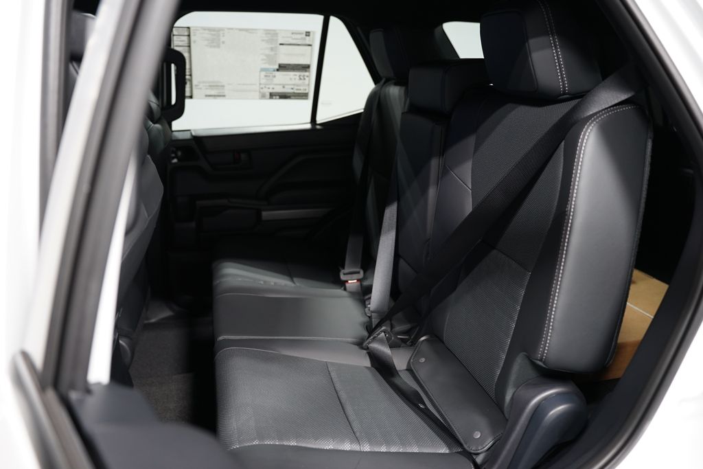2025 Toyota 4Runner TRD Sport 32