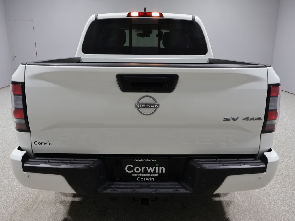 View vehicle photo 3
